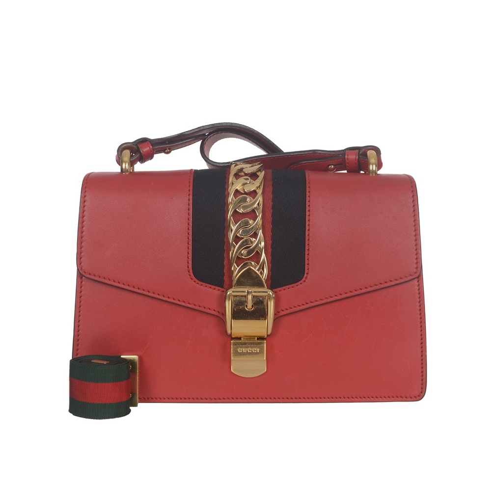 ♥️Gucci Black Sylvie Small Chain Crossbody Bag♥️